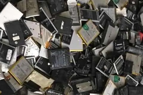 博湖乌兰再格森乡电池回收拆解设备,收废弃报废电池|废旧电池回收